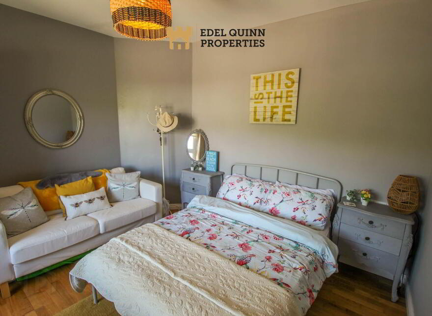 Station House, Rossnowlagh, F94P6P2