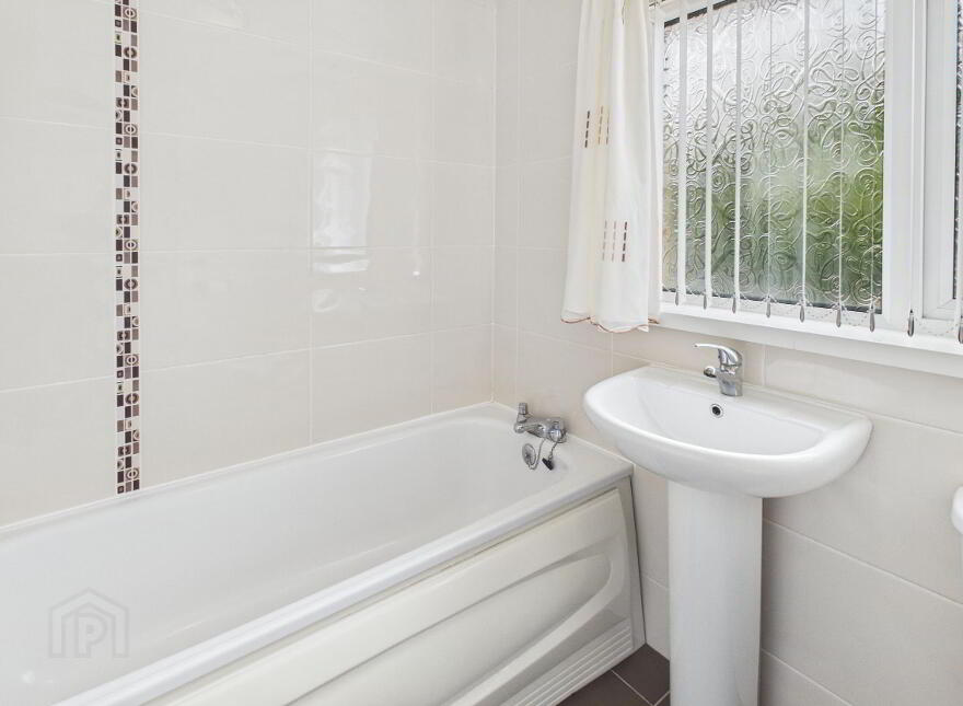 9 Wood Green, Bangor, BT20 3PS