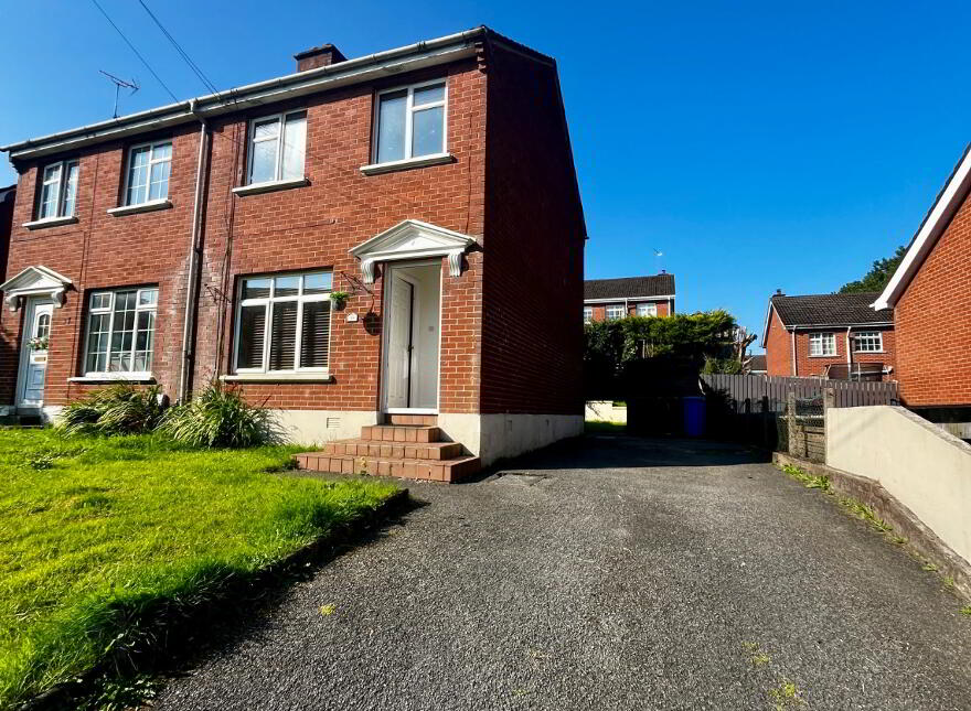 39 Canterbury Park, Derry/Londonderry, BT48 6XJ photo
