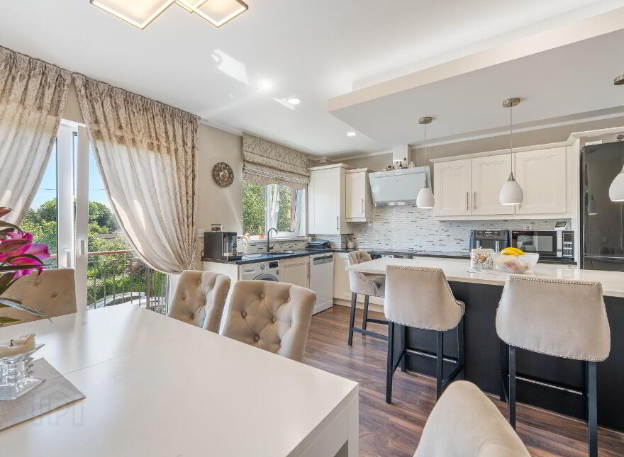 4 The Avenue, Harbour Heights, Passage West, T12N624