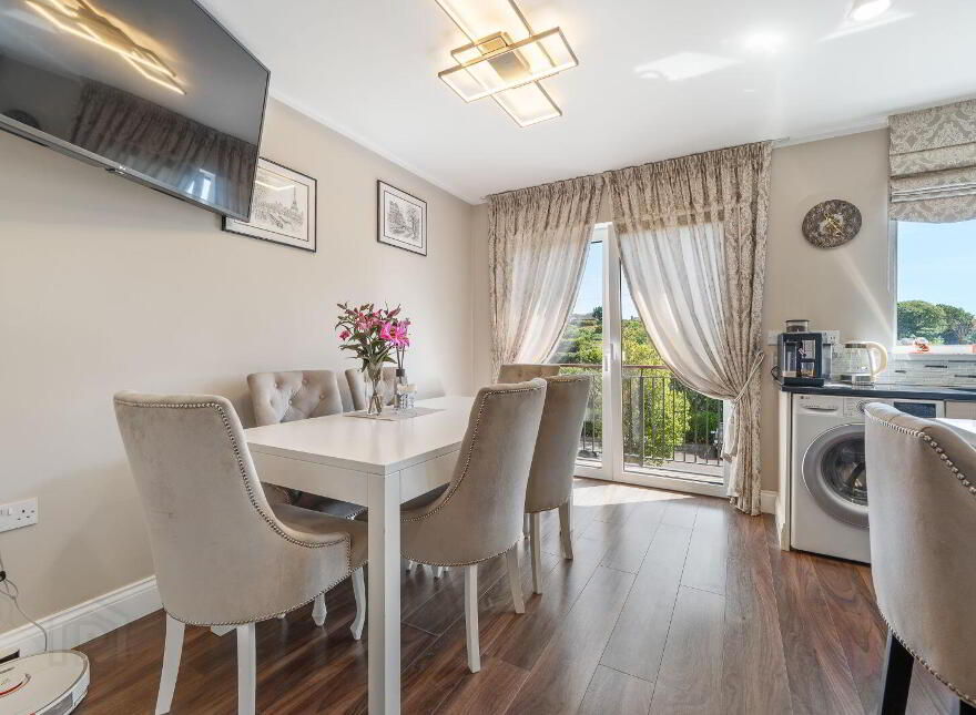 4 The Avenue, Harbour Heights, Passage West, T12N624