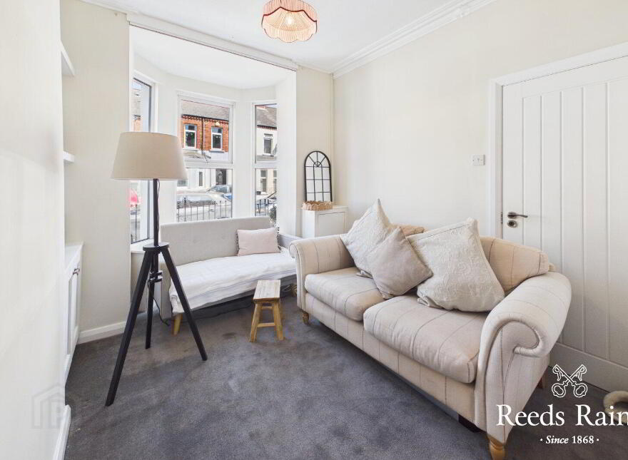 24 Lisburn Avenue, Lisburn Road, Belfast, BT9 7FX