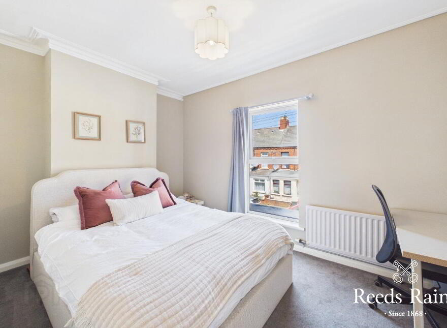24 Lisburn Avenue, Lisburn Road, Belfast, BT9 7FX