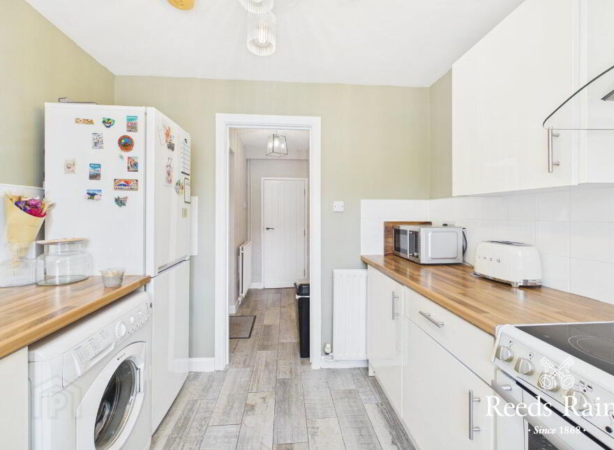 24 Lisburn Avenue, Lisburn Road, Belfast, BT9 7FX