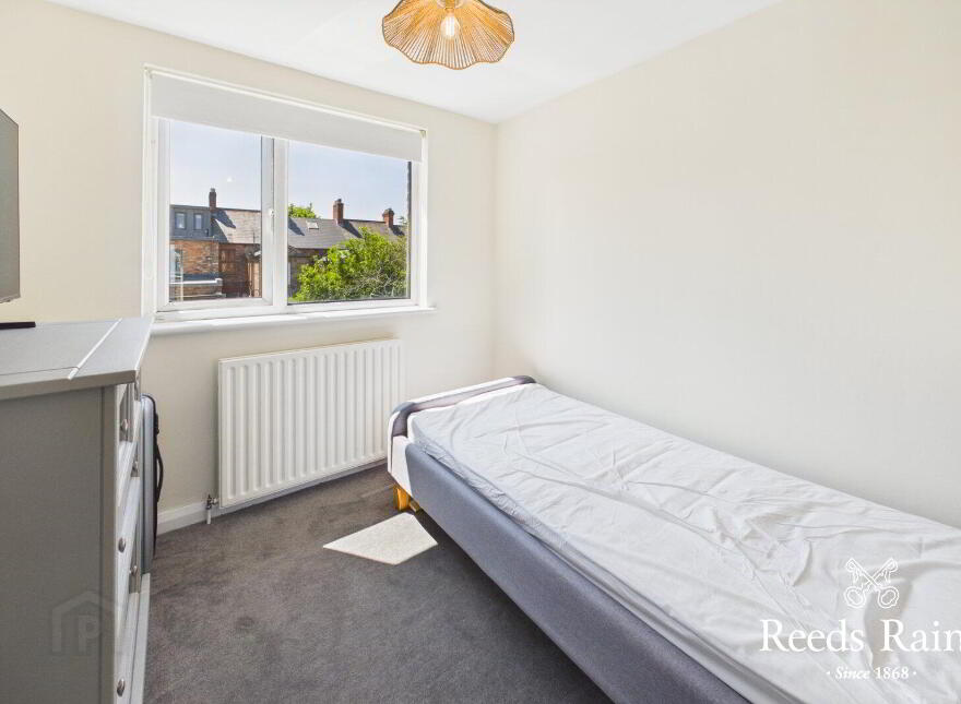 24 Lisburn Avenue, Lisburn Road, Belfast, BT9 7FX
