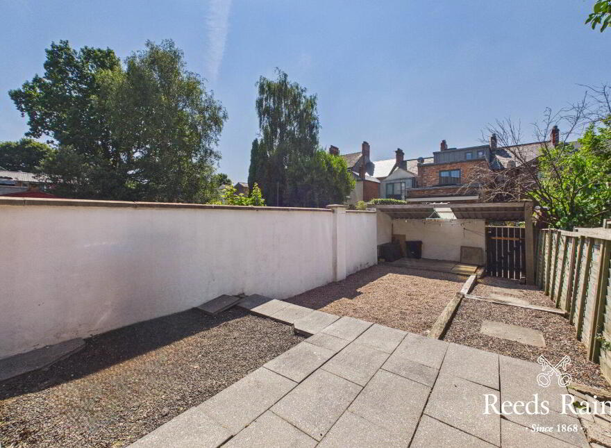 24 Lisburn Avenue, Lisburn Road, Belfast, BT9 7FX
