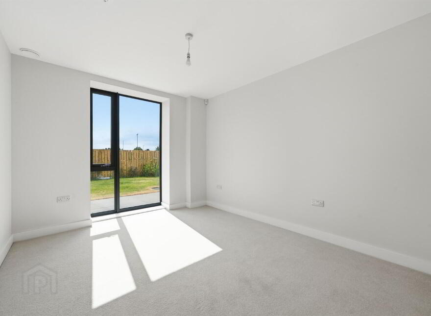Apt 20 The Residences, Kings Hall Lane, Belfast, BT9 6GW