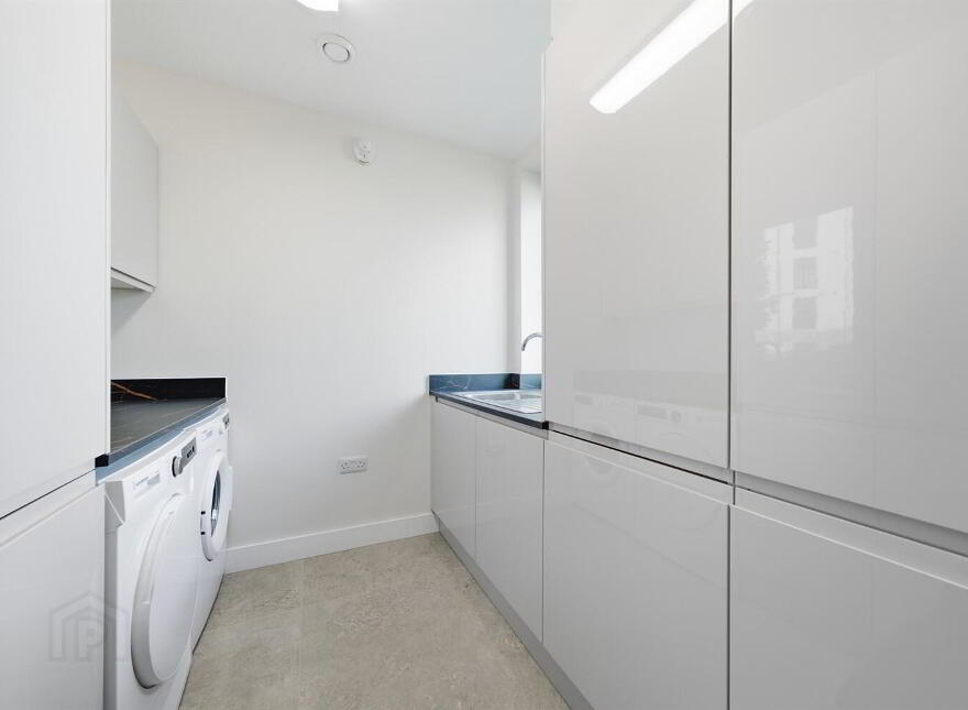 Apt 20 The Residences, Kings Hall Lane, Belfast, BT9 6GW