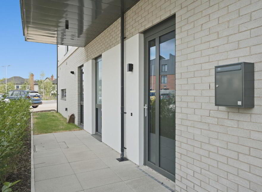 Apt 20 The Residences, Kings Hall Lane, Belfast, BT9 6GW