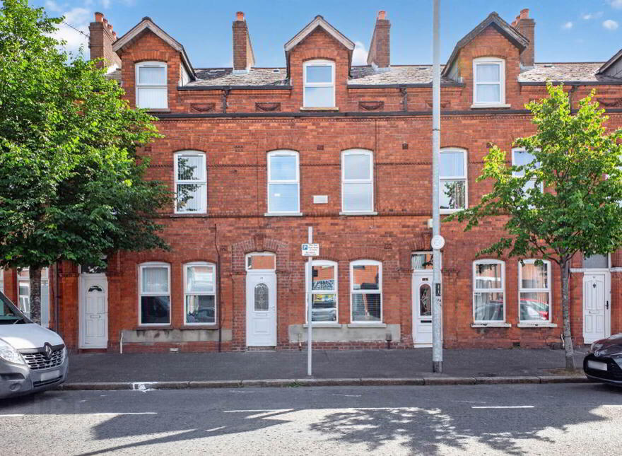 78 Bloomfield Avenue, Belfast, BT5 5AE
