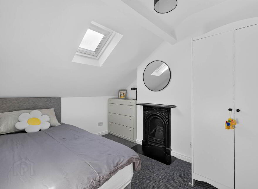 78 Bloomfield Avenue, Belfast, BT5 5AE