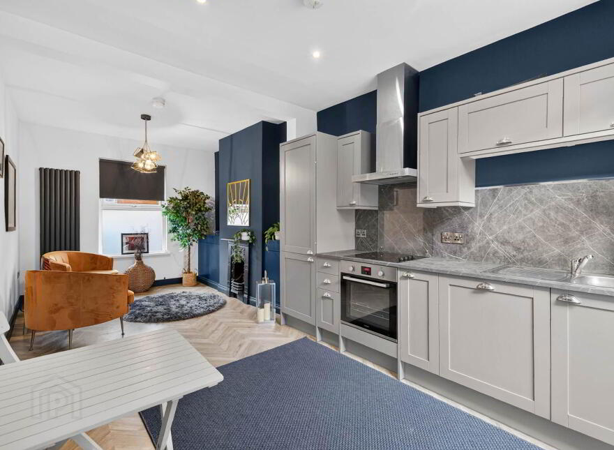 239 Cregagh Street, Belfast, BT6 8NL