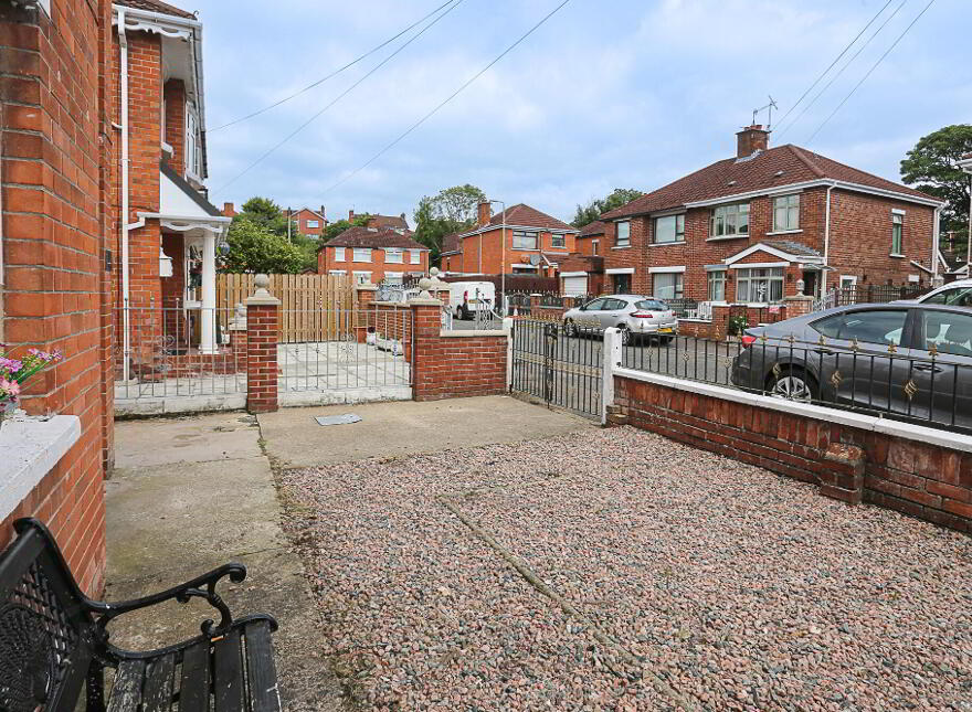 30 Mountainview Parade, Belfast, BT14 7GY