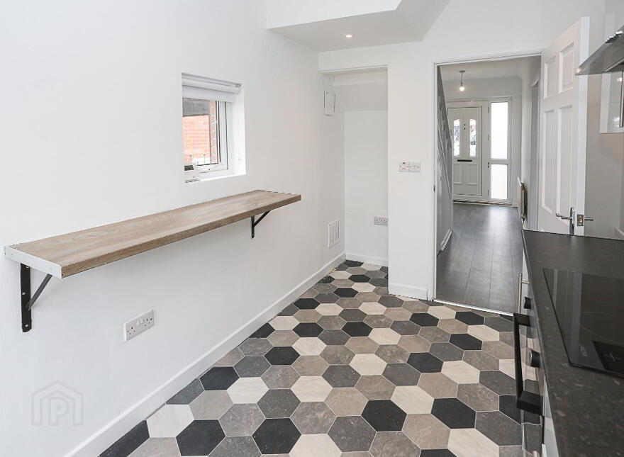 30 Mountainview Parade, Belfast, BT14 7GY