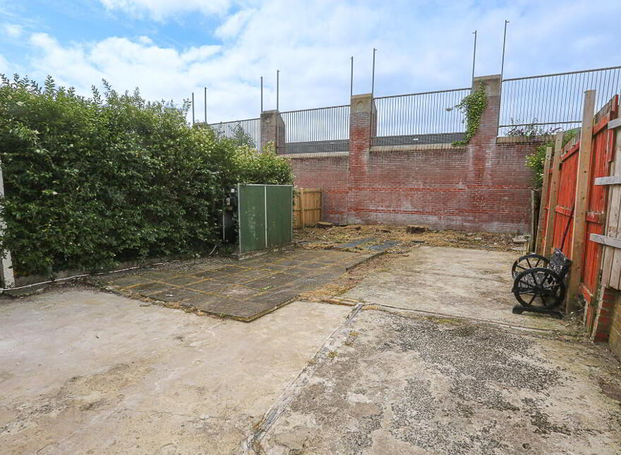 30 Mountainview Parade, Belfast, BT14 7GY