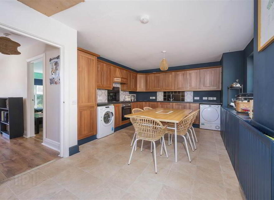 2 Meadow View, Drumbeg Road, Lisburn, BT27 5WD