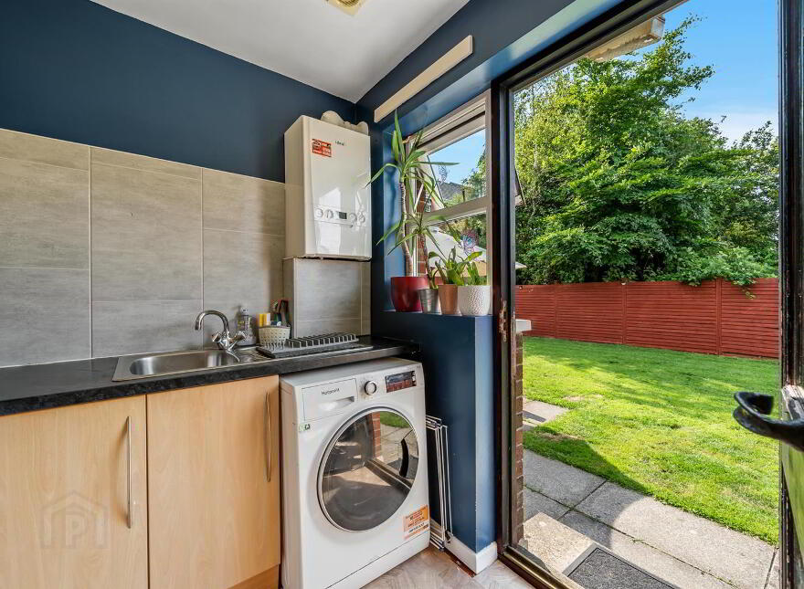 33 Mayfield Drive, Mallusk, Newtownabbey, BT36 7WN