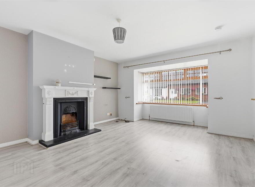 9 Laurel Close, Darragh Cross, Ballynahinch, BT24 7PN