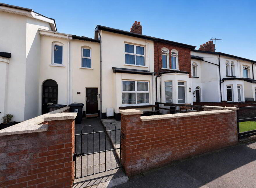 15 Willowfield Street, Woodstock, Belfast, BT6 9AU photo