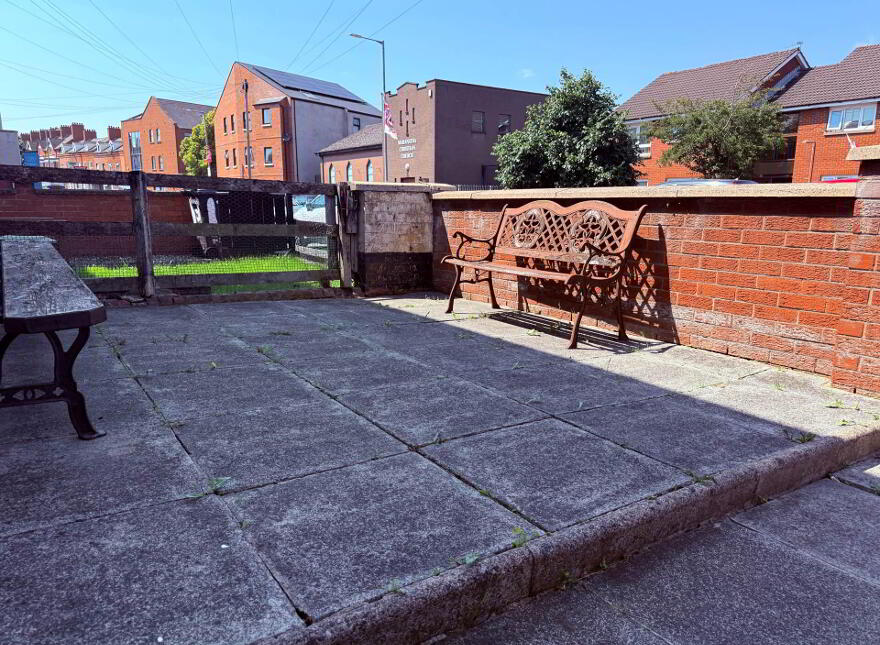 15 Willowfield Street, Woodstock, Belfast, BT6 9AU