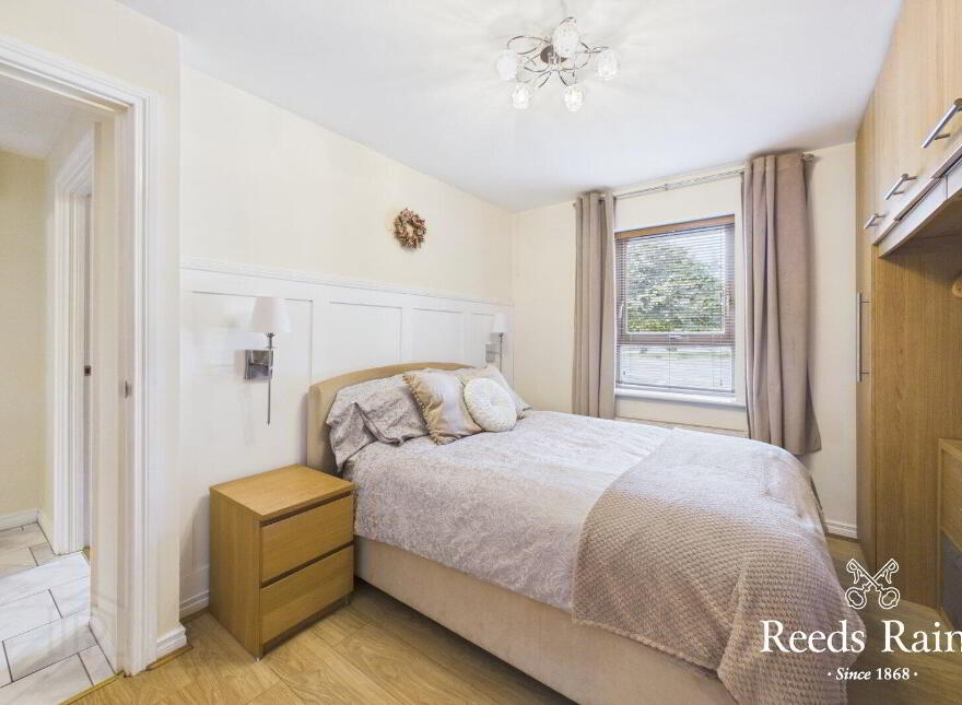 44 Redwood Grove, Dunmurry, Belfast, BT17 9RN