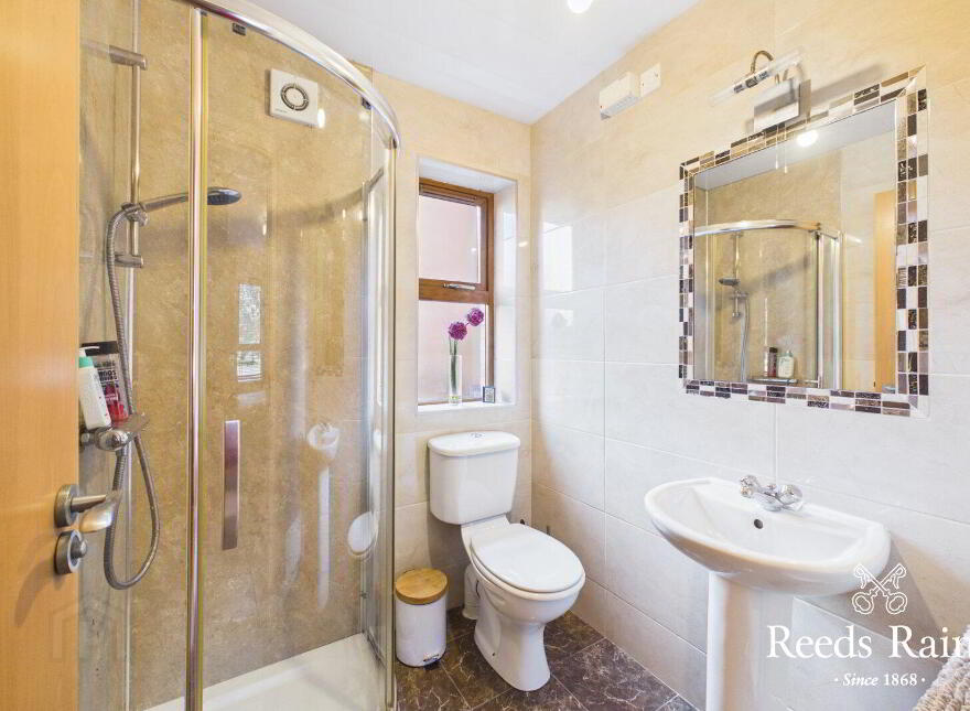 44 Redwood Grove, Dunmurry, Belfast, BT17 9RN