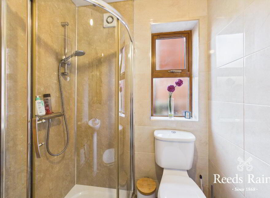 44 Redwood Grove, Dunmurry, Belfast, BT17 9RN