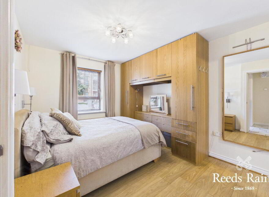 44 Redwood Grove, Dunmurry, Belfast, BT17 9RN