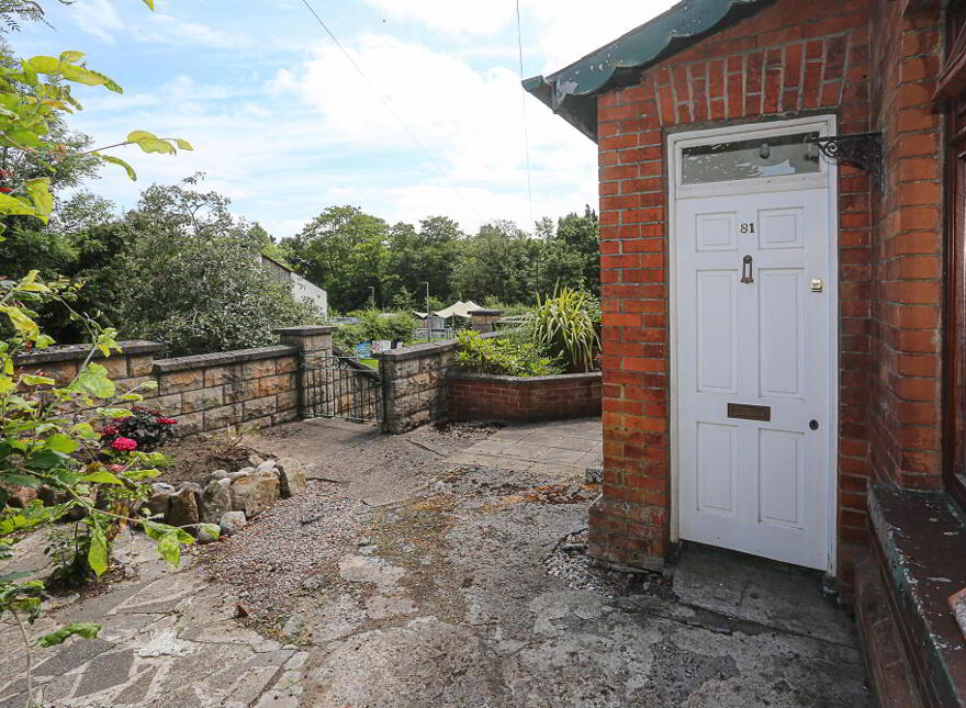 81 Drumbeg Road, Belfast, BT17 9LE
