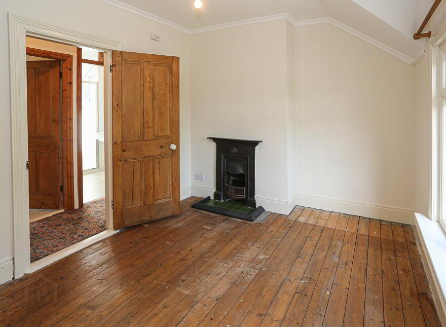 81 Drumbeg Road, Belfast, BT17 9LE