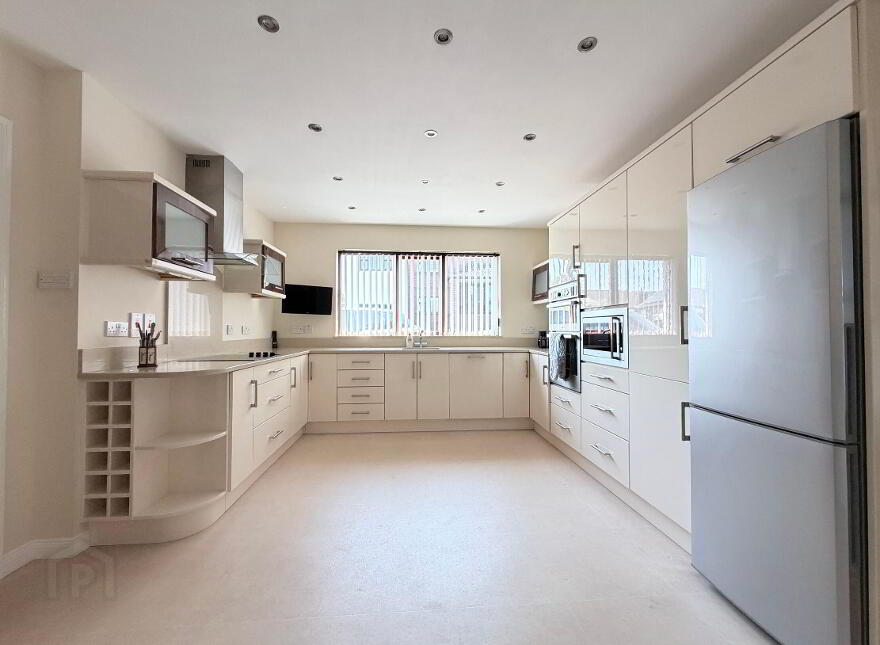 31 Kiloanin Crescent, Banbridge, BT32 4NU