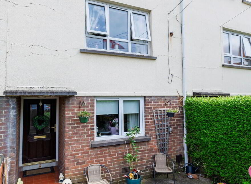 10 Derrychara Park, Enniskillen, BT74 6JP