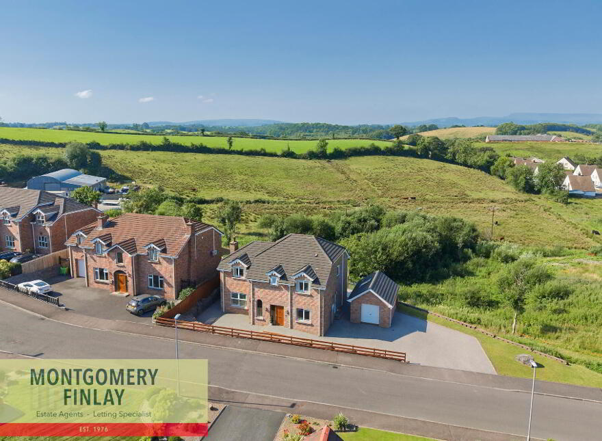1 Clover Brae, Enniskillen, BT74 4AB