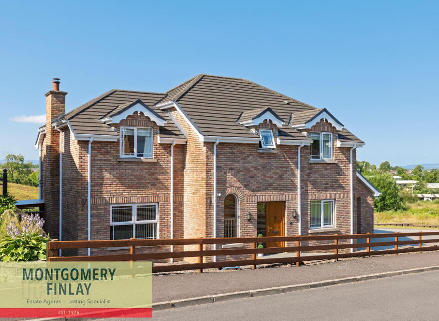 1 Clover Brae, Enniskillen, BT74 4AB