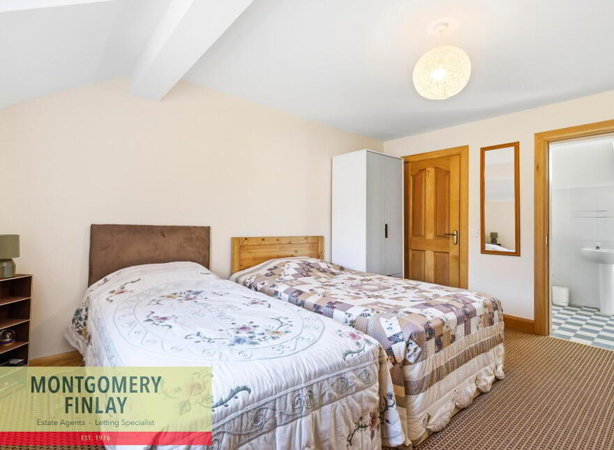 1 Clover Brae, Enniskillen, BT74 4AB
