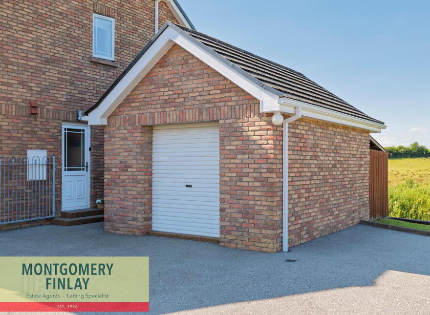 1 Clover Brae, Enniskillen, BT74 4AB
