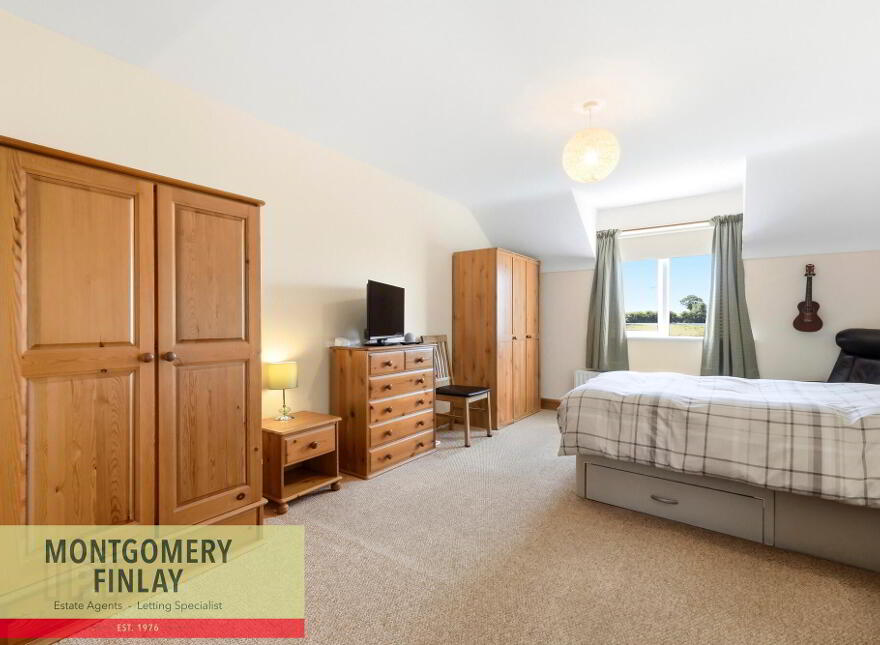 1 Clover Brae, Enniskillen, BT74 4AB