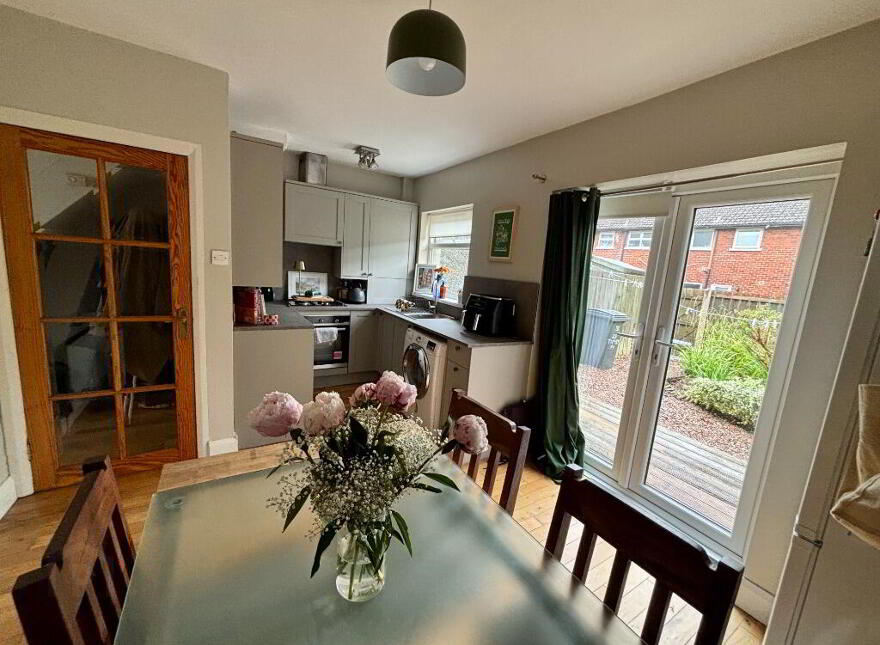 25 Timbey Park, Belfast, BT7 3BT