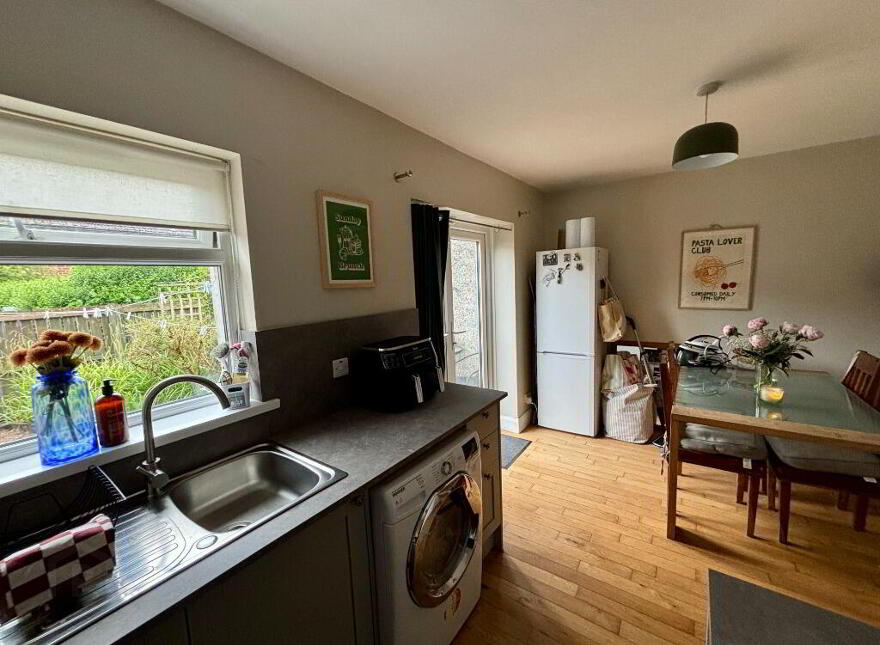 25 Timbey Park, Belfast, BT7 3BT