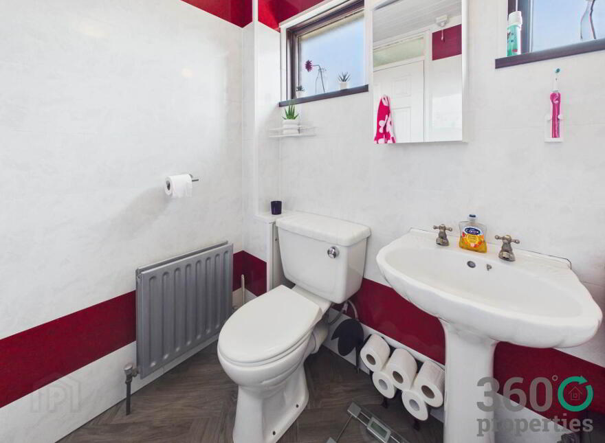 38 Dunvale, Ballymena, BT43 6NX