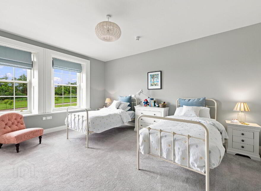 Raw Brae House, 73 Raw Brae Road, Whitehead, Carrickfergus, BT38 9SZ