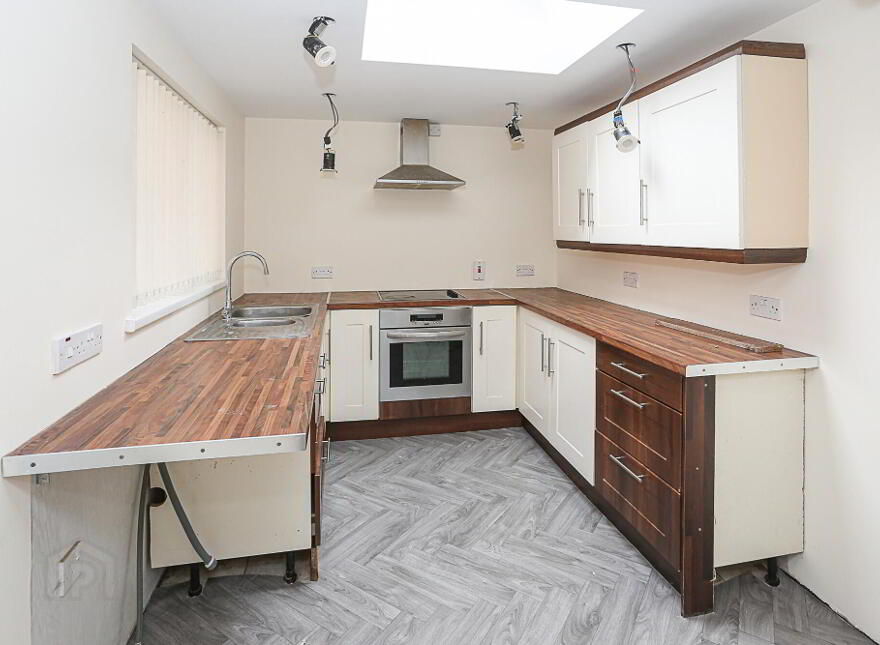 16 Eccles Street, Belfast, BT13 3GS