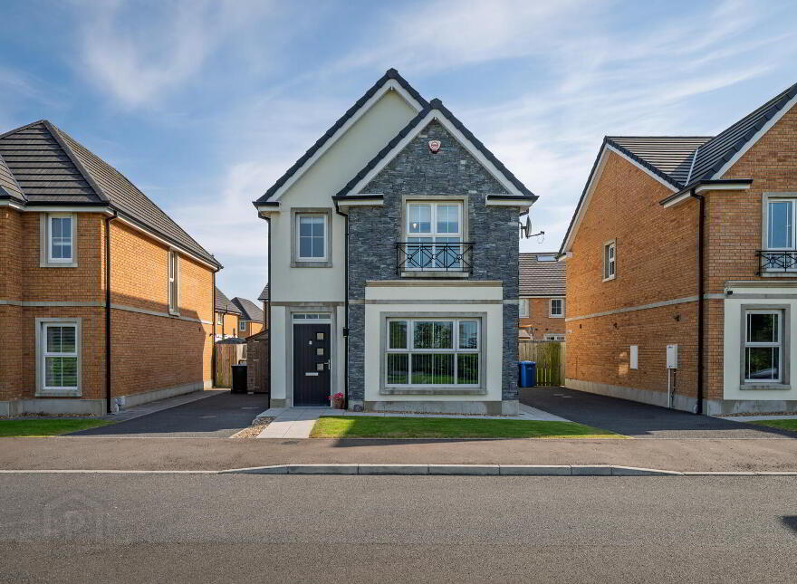 45 Rocklyn Crescent, Donaghadee, BT21 0FY