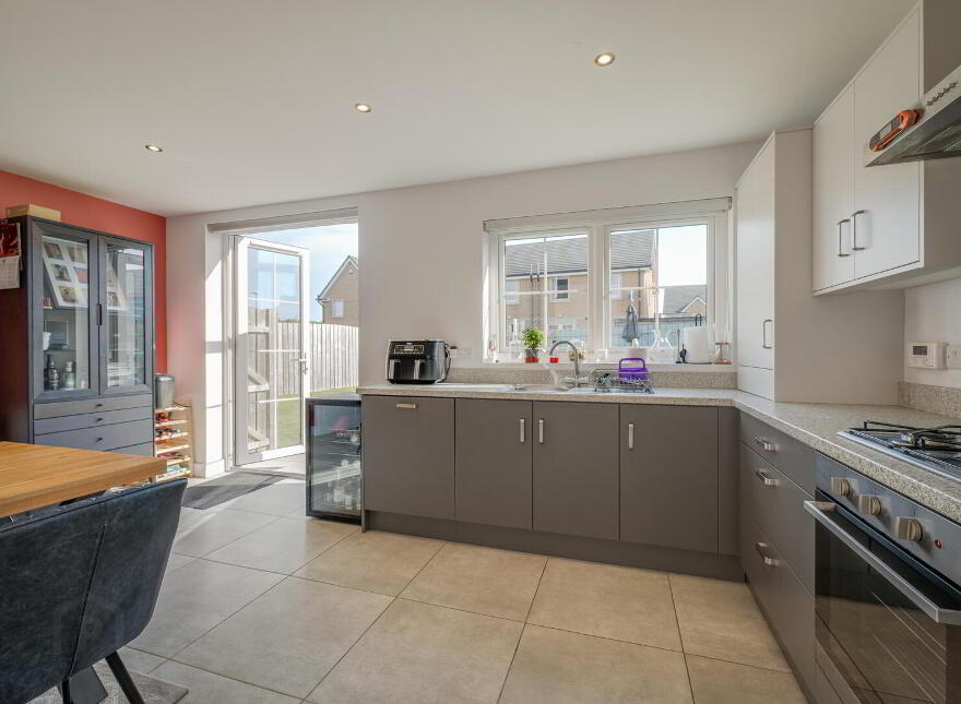 45 Rocklyn Crescent, Donaghadee, BT21 0FY