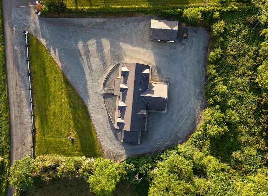 The White House, Drumgore, Loughduff, H12WR13