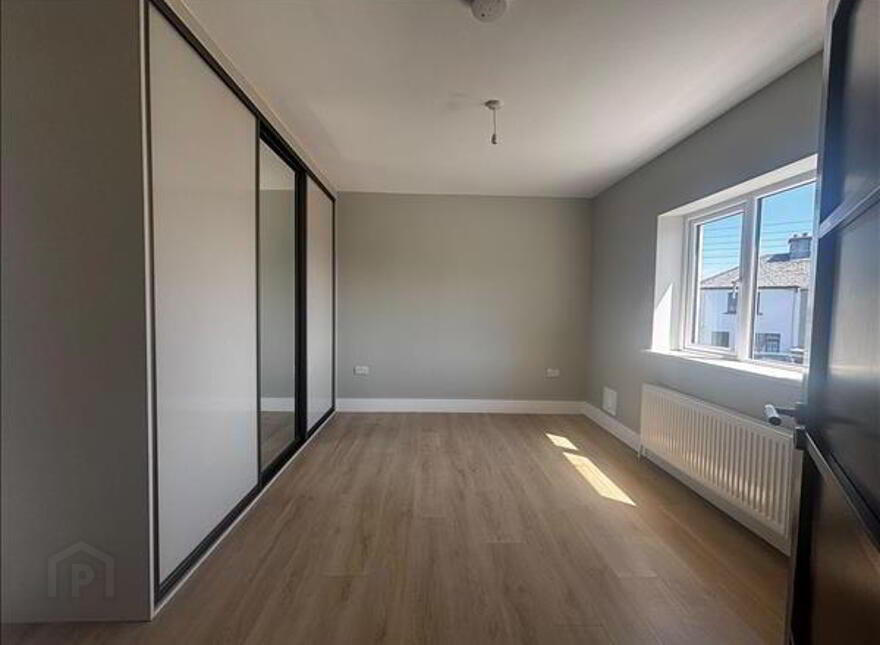 Bernard Place, Waterford