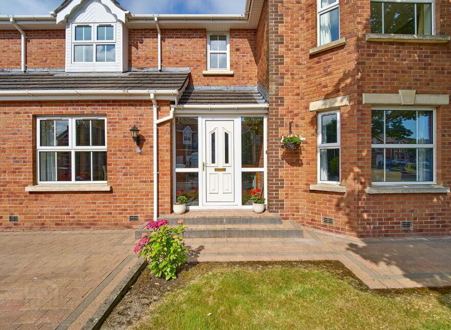 8 Ballycrochan Drive, Bangor, BT19 7LB