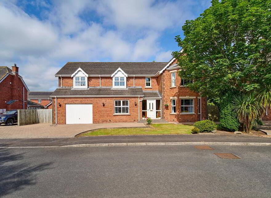 8 Ballycrochan Drive, Bangor, BT19 7LB