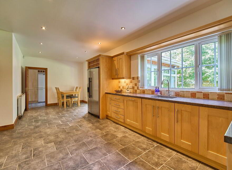 8 Ballycrochan Drive, Bangor, BT19 7LB