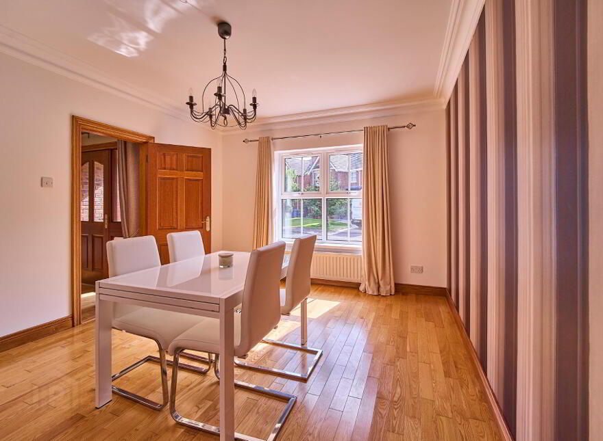 8 Ballycrochan Drive, Bangor, BT19 7LB